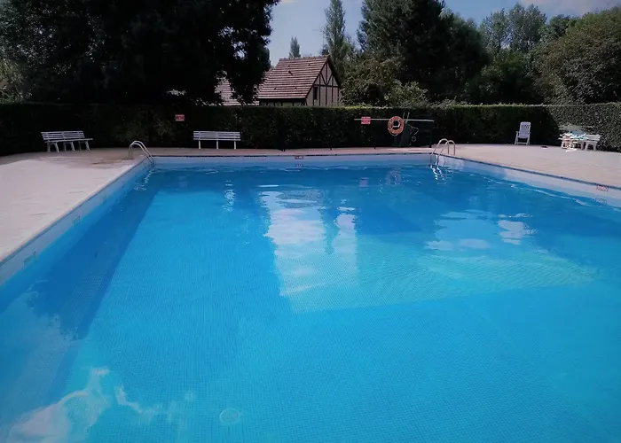 Agreable T2 Calme - Terrasse 20m2 - Animaux Bienvenus 아파트 *